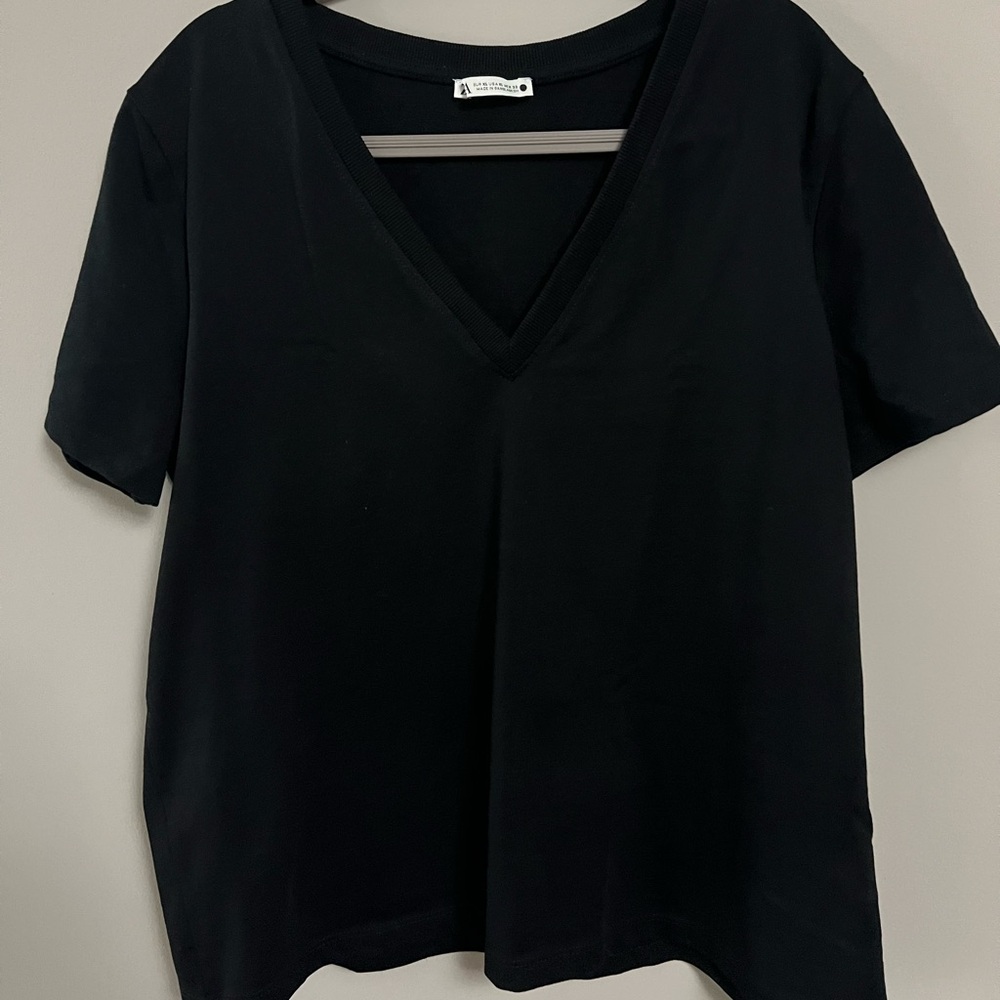 FINAL SALE ❤️~ ZARA| black heavy cotton tee